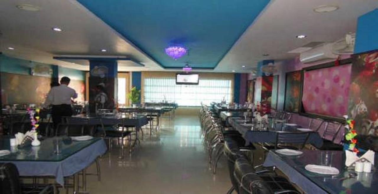 Hotel Bhubaneswari Classic Brahmapur Exterior photo